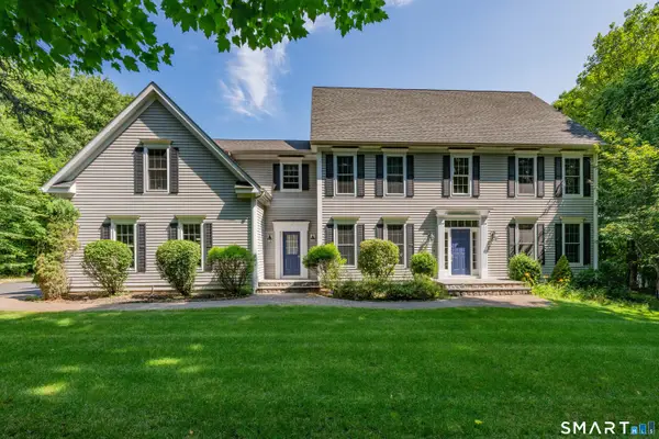 16 Highwood Crossing, Burlington, CT 06013