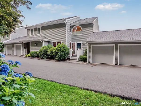 66 Glen View #66, Wilton, CT 06897