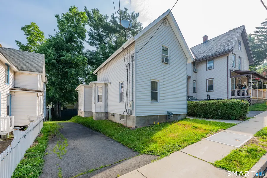 90 Myrtle Street, Meriden, CT 06450 - #3