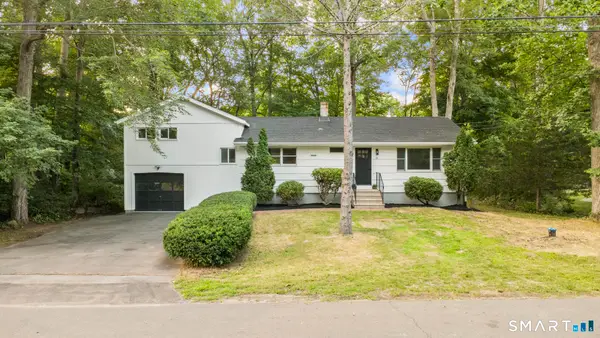 18 Happy Acres Road, Clinton, CT 06413