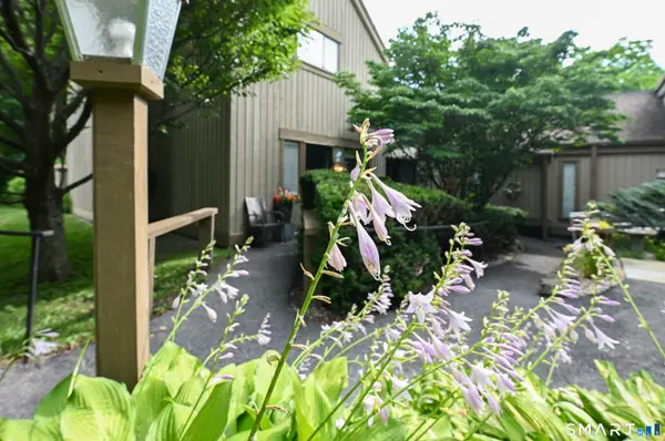 76 Heritage Village #C, Southbury, CT 06488