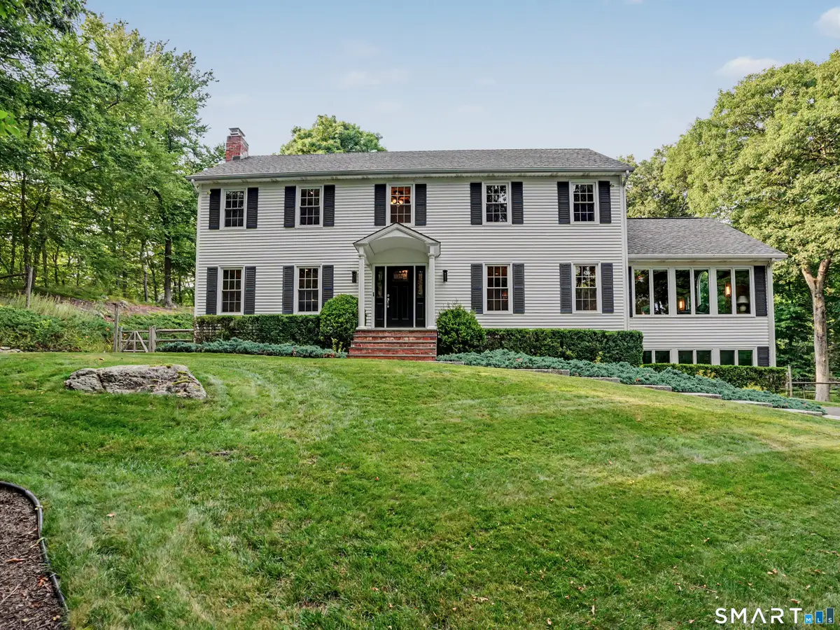 16 Banks Hill Place, Ridgefield, CT 06877 - #1