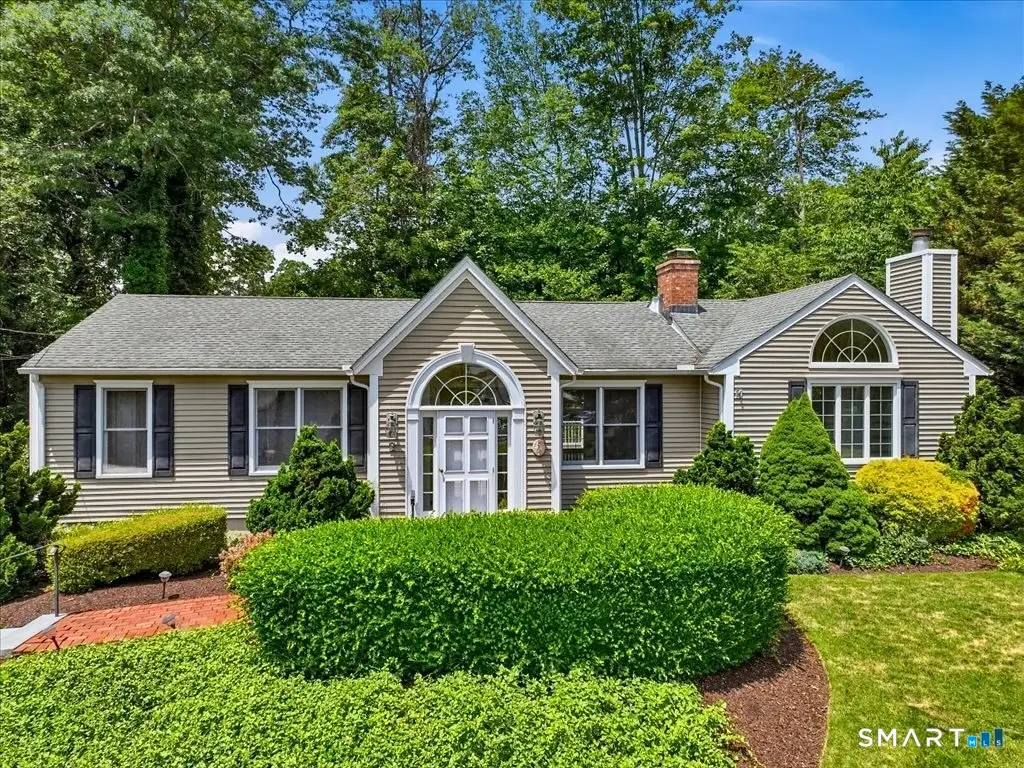2 Brocketts Lane, Branford, CT 06405 - #1