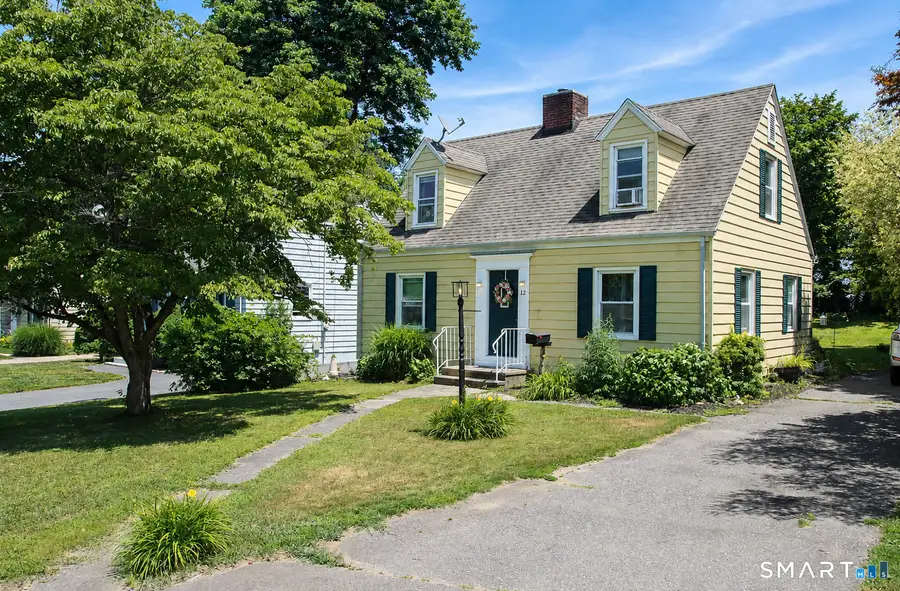 12 Edgewood Avenue, Ansonia, CT 06401 - #3