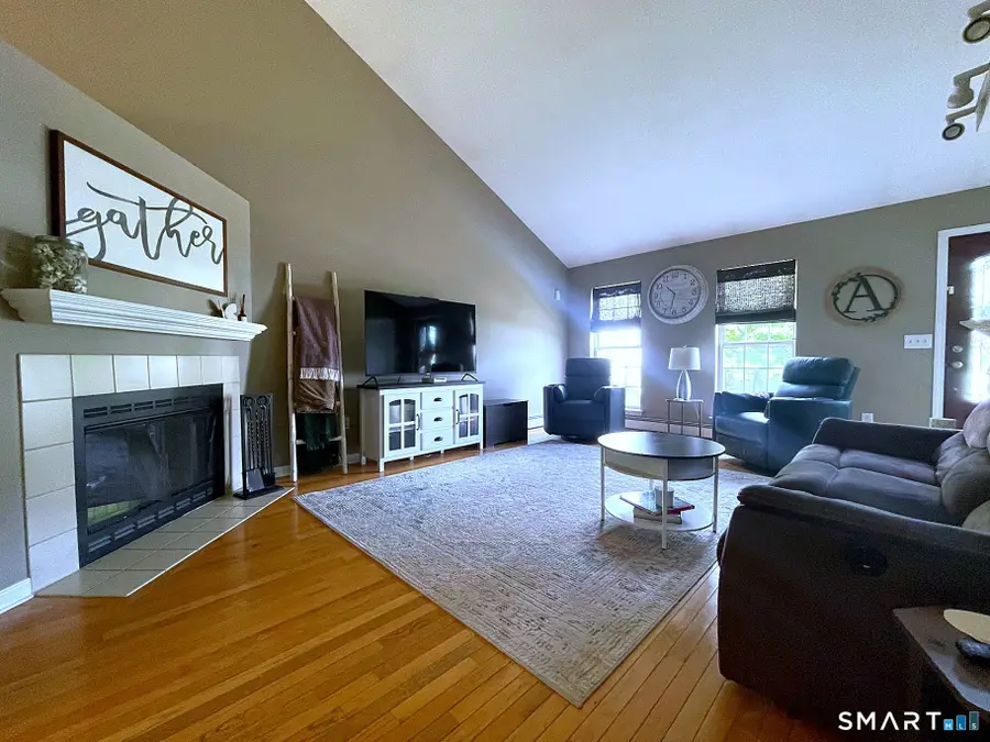 38 Wildflower Lane, Middletown, CT 06457 - #2