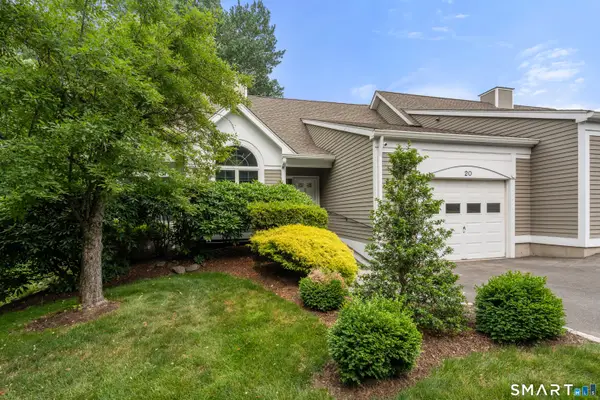 20 Carrie Circle #20, Fairfield, CT 06825