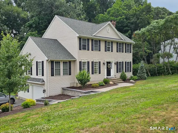 33 Brentwood Drive, Wolcott, CT 06716