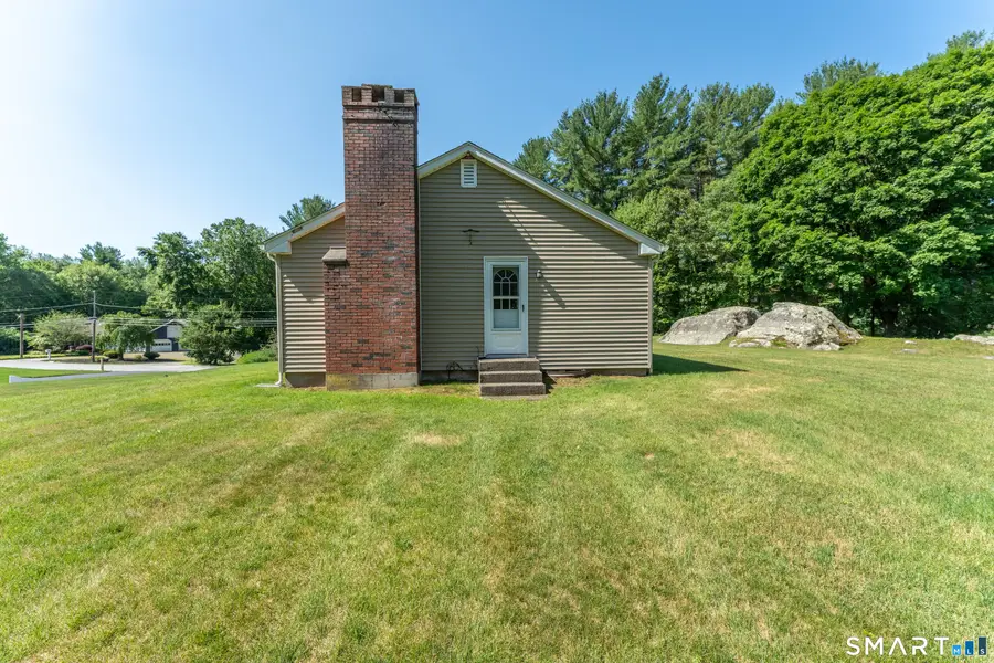 27 Mountain Hill Road, North Grosvenor Dale, CT 06255 - #3