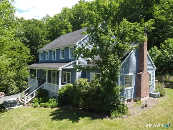 15 Mountain Manor Road, Newtown, CT 06482