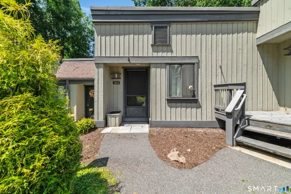 883 Heritage Village #C, Southbury, CT 06488