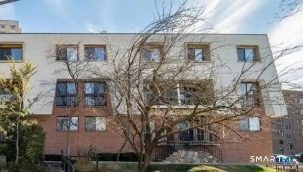 1 Valley Road #101, Stamford, CT 06902