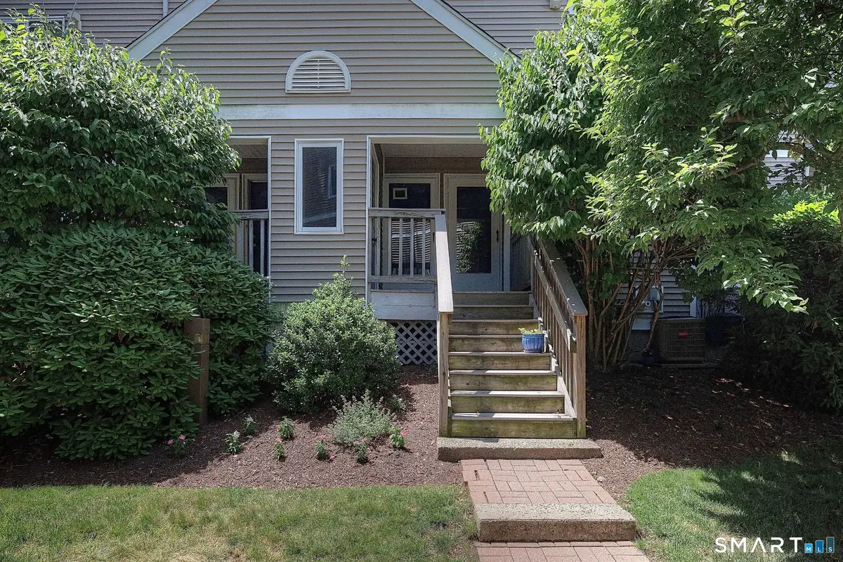 9 Glenrock #9, Norwalk, CT 06850 - #1