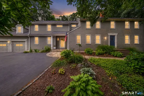 270 Farmcliff Drive, Glastonbury, CT 06033