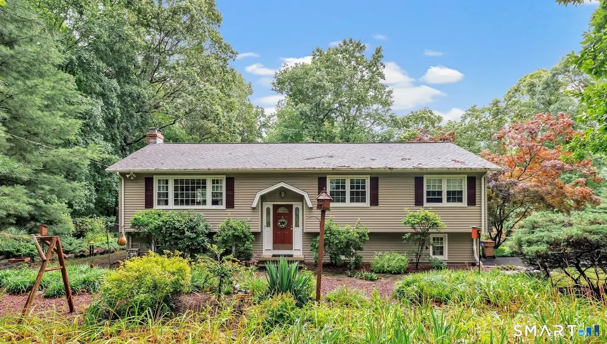 35 Nutmeg Lane, Shelton, CT 06484 - #1
