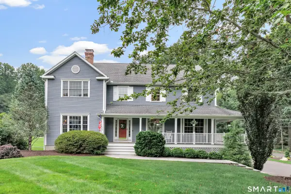4 Founders Way, Monroe, CT 06468