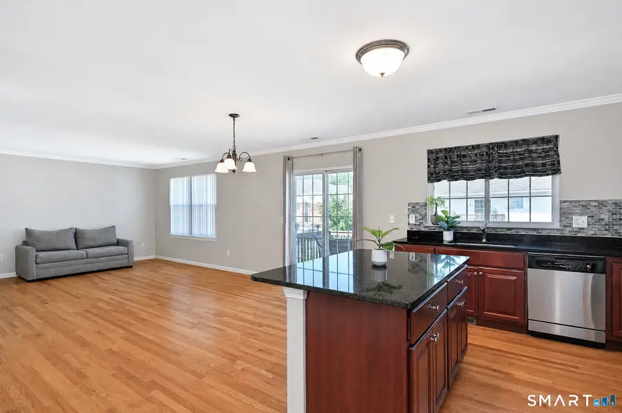 27 Riverview Court #27, Brookfield, CT 06804 - #3