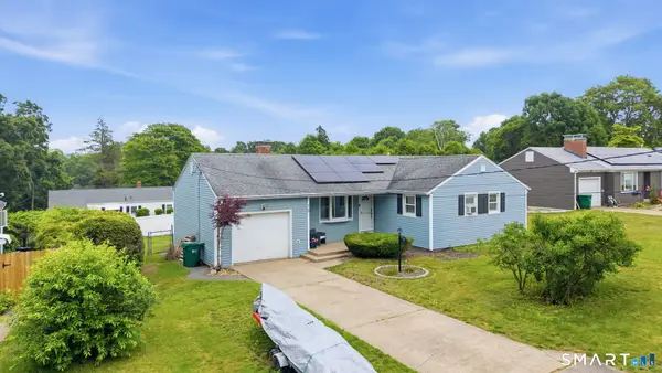 10 Miller Avenue, Waterford, CT 06375