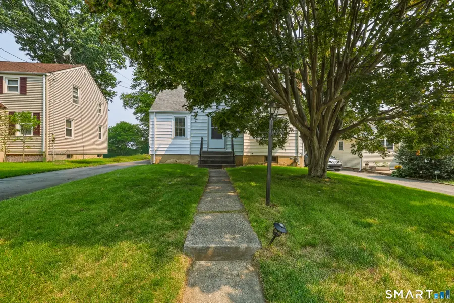 88 Englewood Avenue, West Hartford, CT 06110 - #3