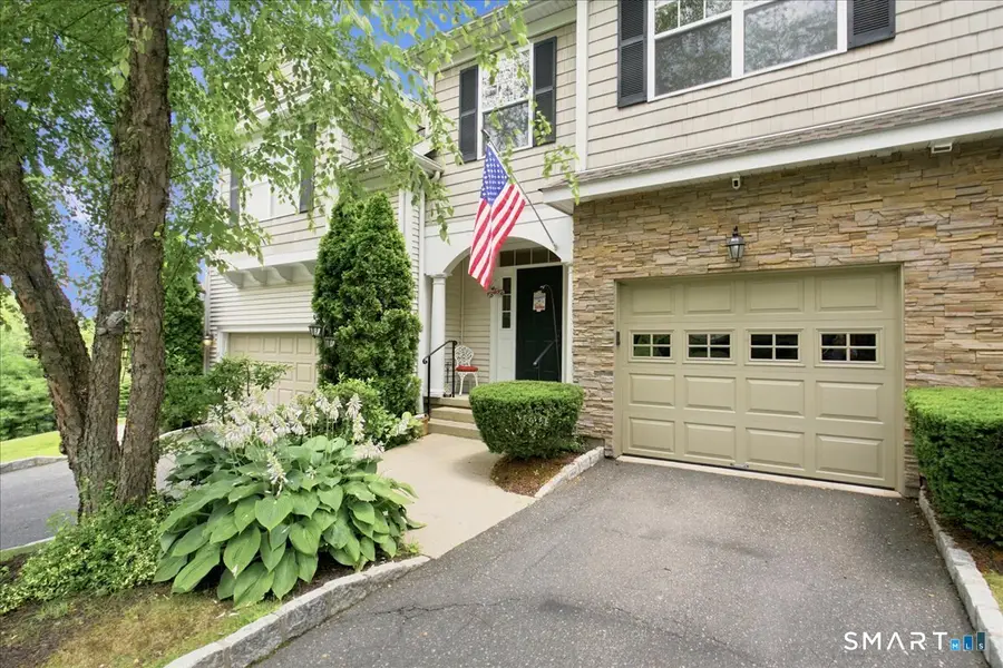 28 Woodcrest Lane #28, Danbury, CT 06810 - #2