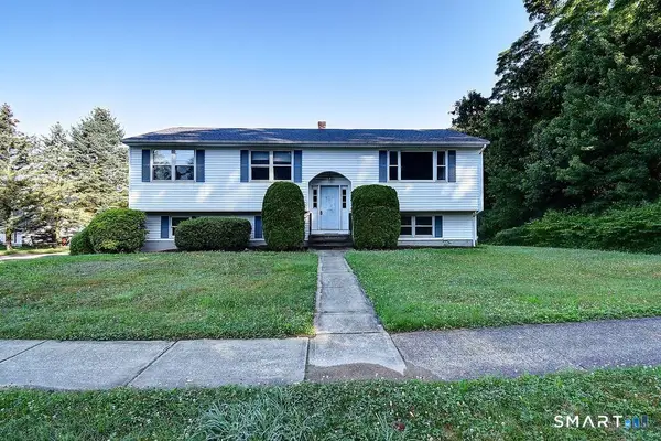 54 Skyview Drive, Naugatuck, CT 06770