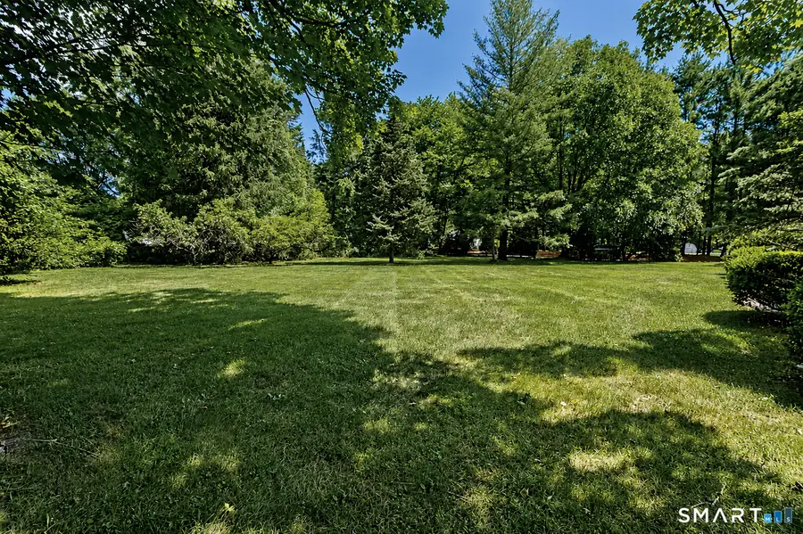 54 Parkview Drive, Avon, CT 06001 - #2