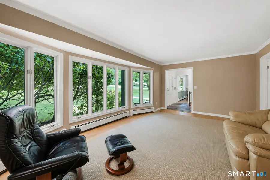 22 Ridge Road, Newtown, CT 06470 - #3