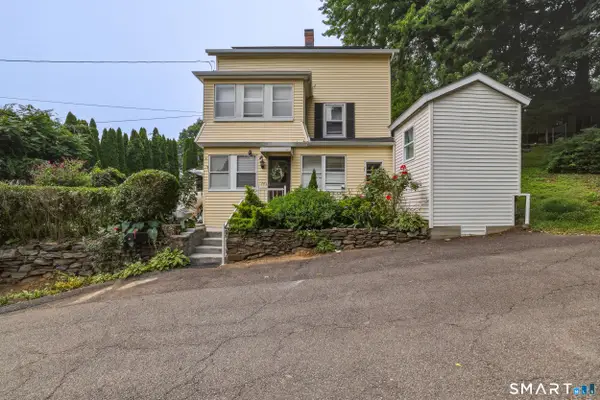 26 Washington Street, Derby, CT 06418