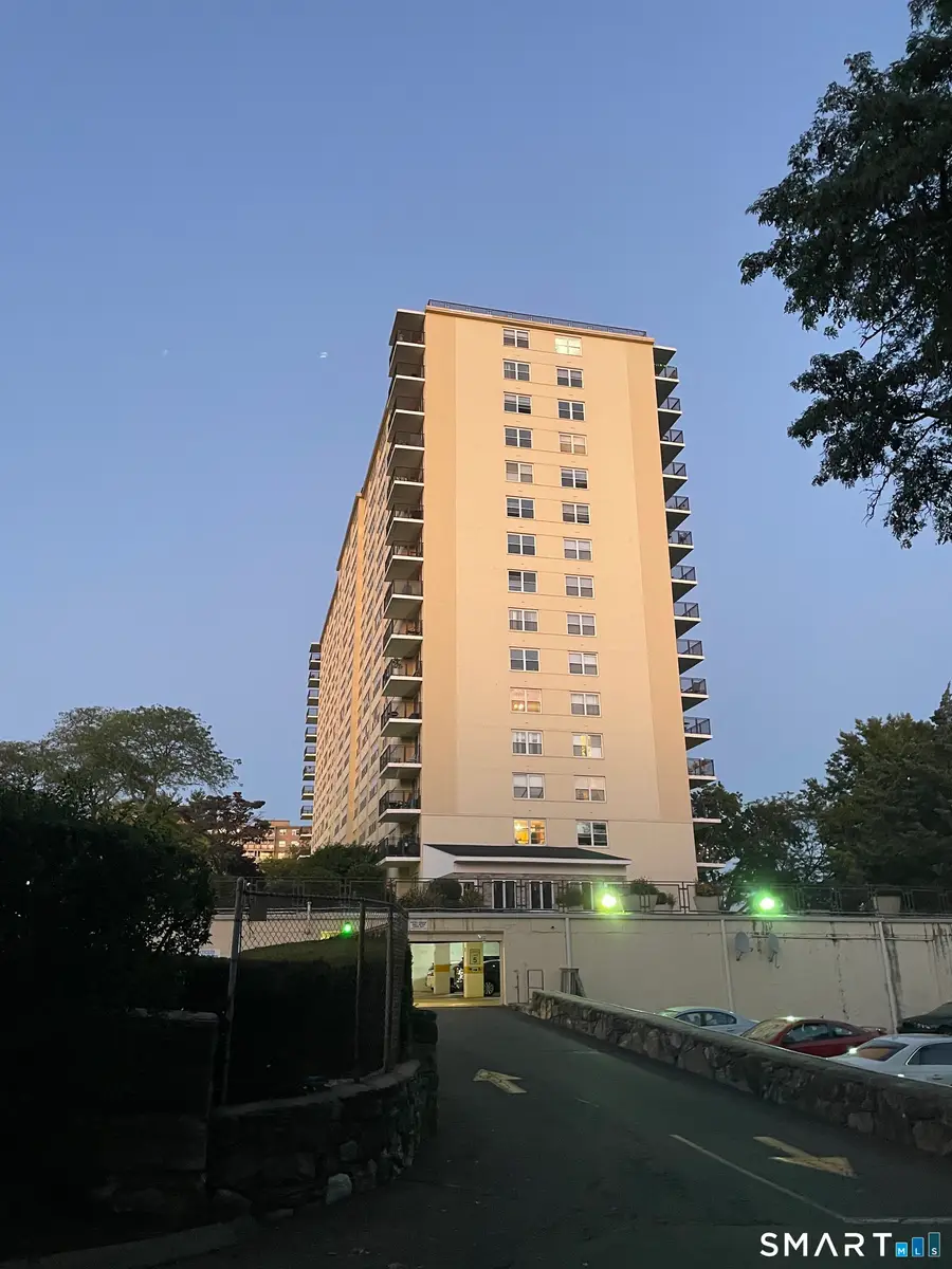 2625 Park Avenue #11P, Bridgeport, CT 06604 - #2