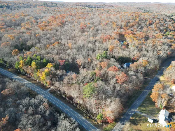 Middle Turnpike, Mansfield, CT 06268