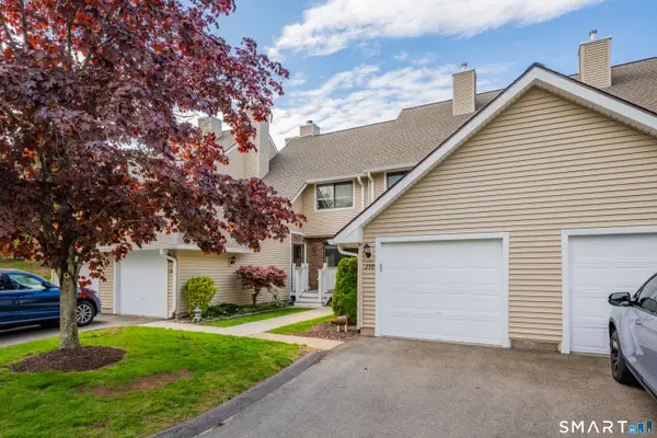 259 Foxboro Drive #259, Newington, CT 06111