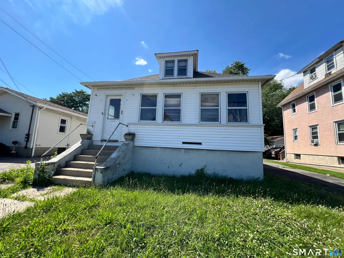 46 Arlington Street, Bridgeport, CT 06606 - #1