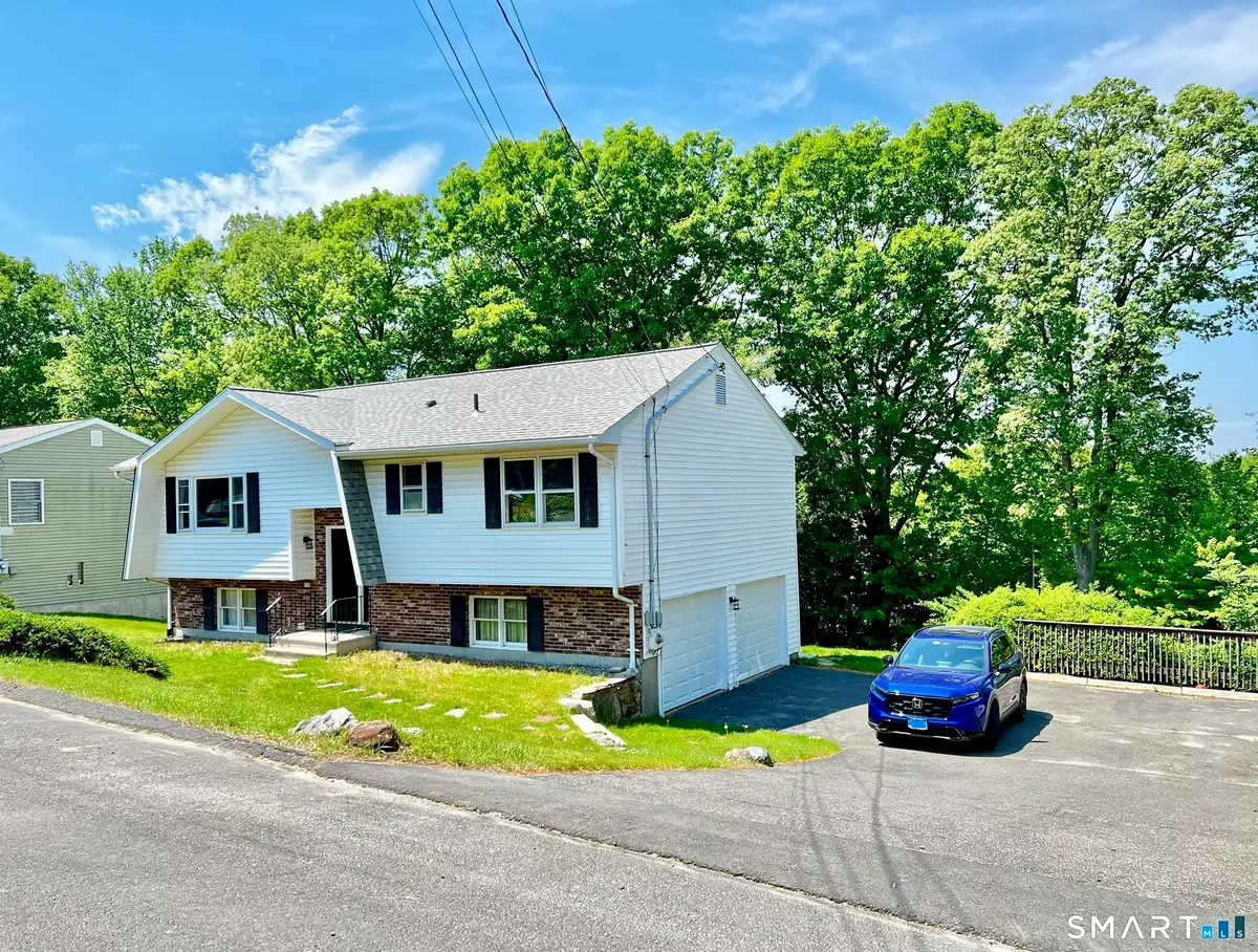 92 Quentin Street, Waterbury, CT 06706 - #1