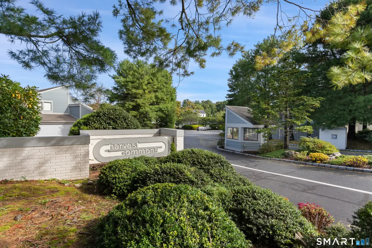 120 Harvest Commons #120, Westport, CT 06880 - #1