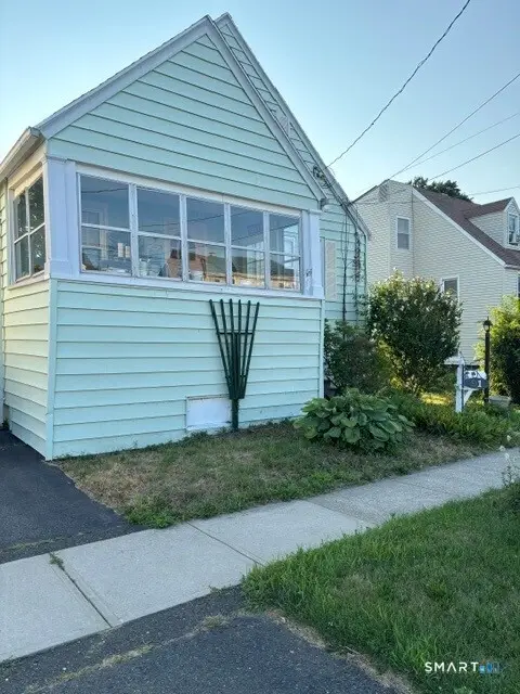 91 College Street, Stratford, CT 06614 - #2