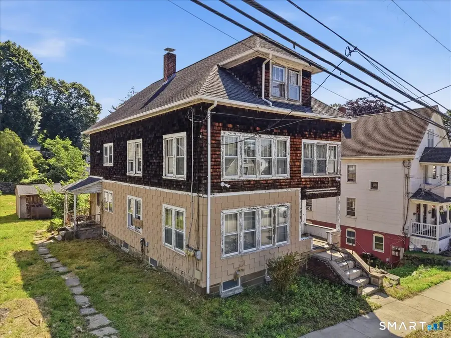205 Crystal Avenue, New London, CT 06320 - #3