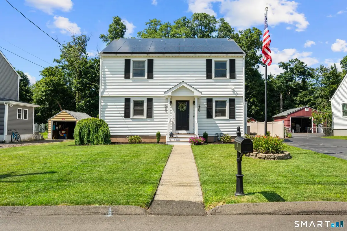 28 Macarthur Road, North Haven, CT 06473 - #1