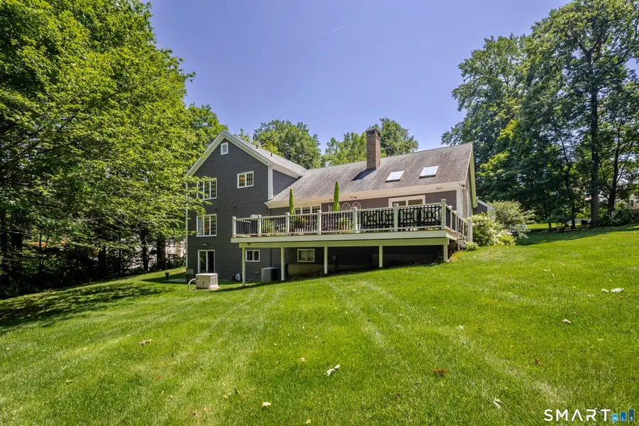 12 Lyndenwood Drive, Brookfield, CT 06804 - #3