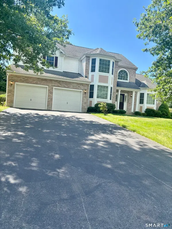 91 Valley View Road, Manchester, CT 06040