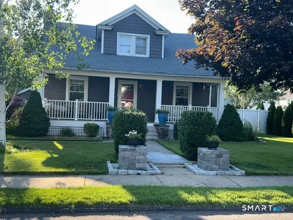 1 Spruce Street, Plainville, CT 06062