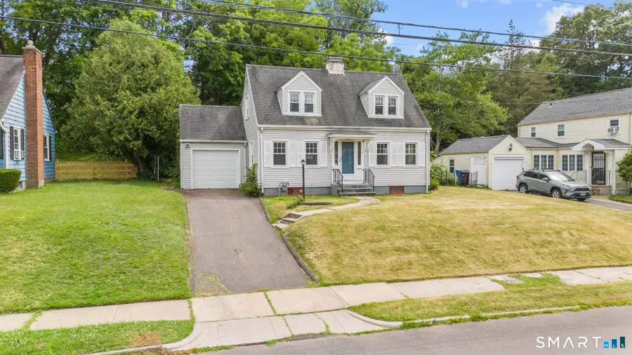 215 Commonwealth Avenue, New Britain, CT 06053 - #2