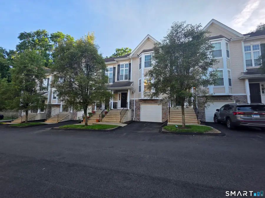 604 Sienna Drive #604, Danbury, CT 06810 - #2