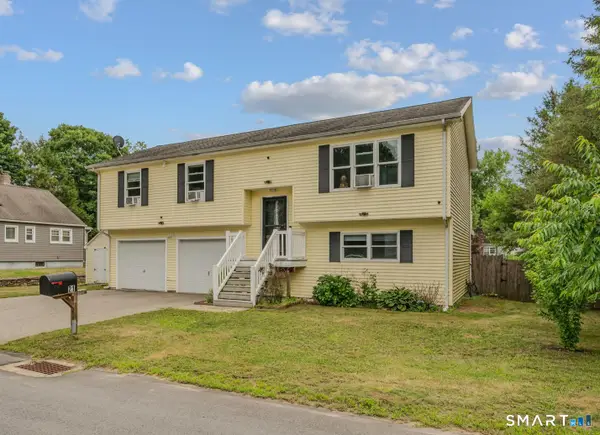 21 Columbus Avenue, Griswold, CT 06351
