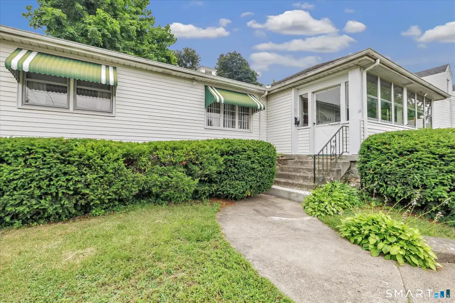 124 North Cliff Street, Ansonia, CT 06401 - #2