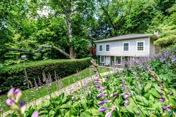 80 Prospect Place, New Milford, CT 06776