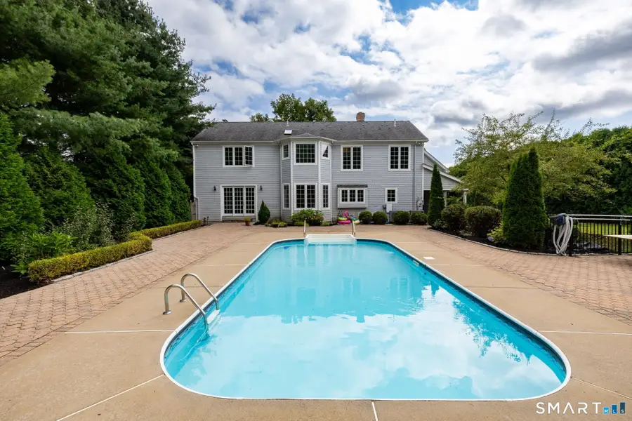 33 Knob Hill Lane, Bristol, CT 06010 - #2