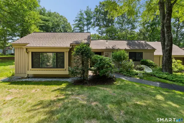 1008 Heritage Village #A, Southbury, CT 06488