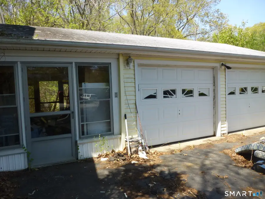 31 Park Ave Extension, Uncasville, CT 06382 - #2