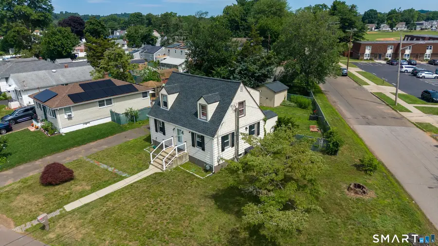 5 Victor Street, East Haven, CT 06512 - #3
