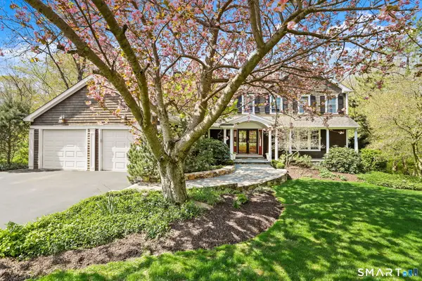 36 Lobsterback Road, Trumbull, CT 06611