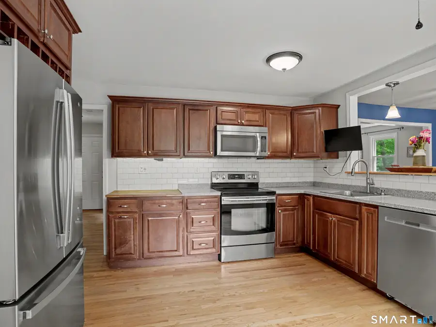 44 The Old Road, Newtown, CT 06470 - #3